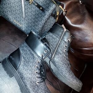 Michael Kors Black Logo Boots Size 11 And Crossbody Set